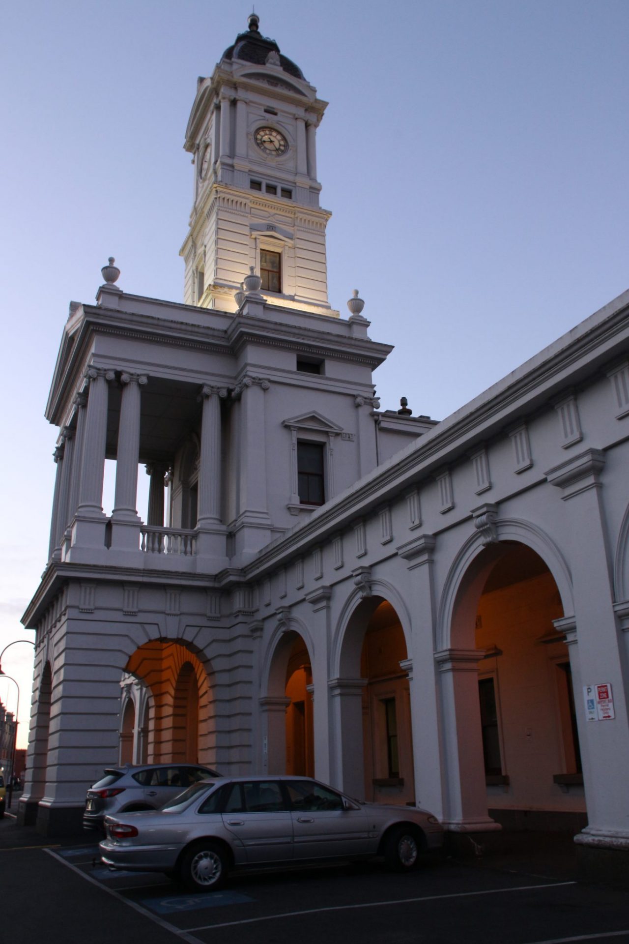 BallaratTrainStation LB9067